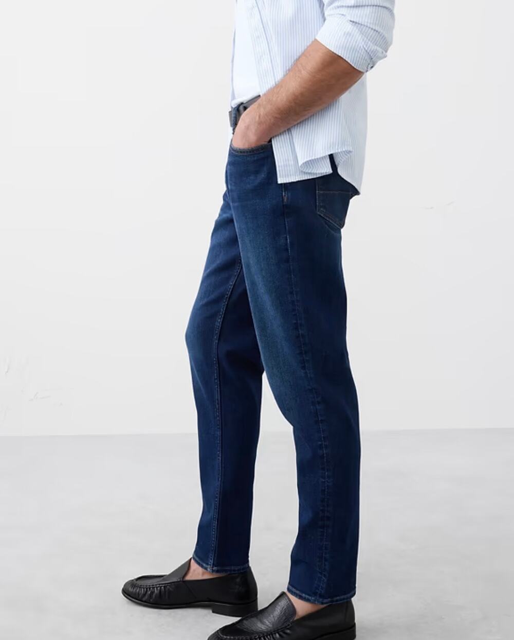 Banana Republic Travel Jean Athletic Tapered Fit Jeans Men’s 36x30 Dark Wash